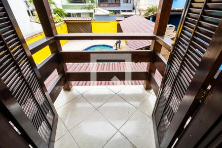 Casa de condomínio para alugar com 200m², 2 quartos e 3 vagasQuarto 2