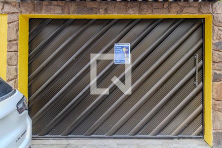 Casa de condomínio para alugar com 200m², 2 quartos e 3 vagasPlaquinha