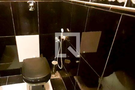 Casa de condomínio para alugar com 200m², 2 quartos e 3 vagasLavabo