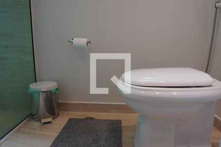 Casa à venda com 143m², 3 quartos e 2 vagasBanheiro