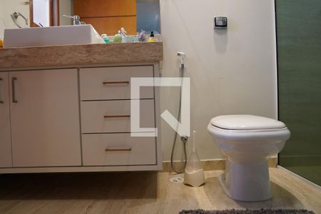 Casa à venda com 143m², 3 quartos e 2 vagasBanheiro da Suite 2 