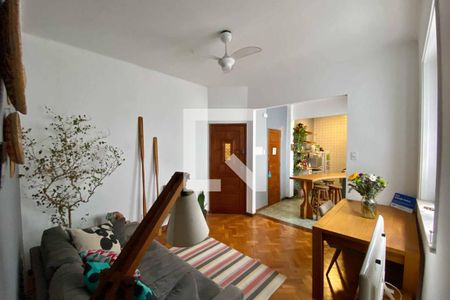 Sala de apartamento para alugar com 2 quartos, 56m² em Botafogo, Rio de Janeiro