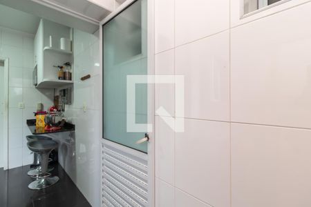 Apartamento à venda com 83m², 3 quartos e 2 vagasÁrea de Serviço