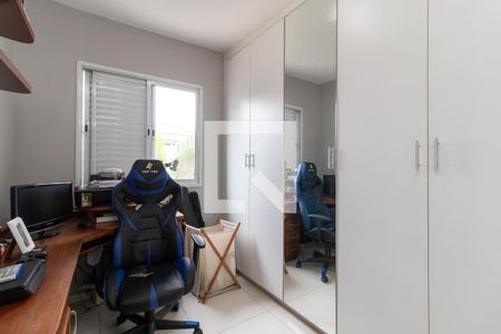 Apartamento à venda com 83m², 3 quartos e 2 vagasQuarto 3