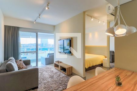 Sala  de apartamento para alugar com 1 quarto, 51m² em Vila Gertrudes, São Paulo