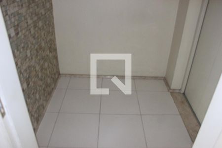 Elevador privativo na sala de apartamento para alugar com 3 quartos, 150m² em Vila Augusta, Guarulhos