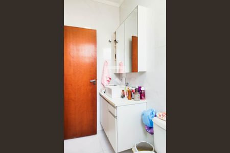Apartamento à venda com 100m², 2 quartos e 2 vagasBanheiro Quarto 1