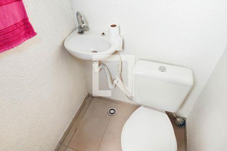 Apartamento à venda com 100m², 2 quartos e 2 vagasBanheiro da Área de Serviço