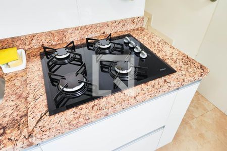 Apartamento à venda com 100m², 2 quartos e 2 vagasCozinha