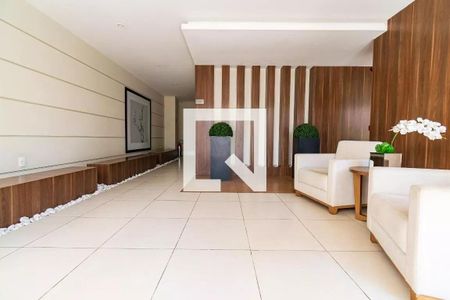 Apartamento à venda com 73m², 2 quartos e 1 vaga Apartamento à venda com 73m², 2 quartos e 1 vagaHall de entrada