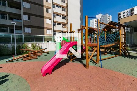 Apartamento à venda com 73m², 2 quartos e 1 vaga Apartamento à venda com 73m², 2 quartos e 1 vagaÁrea comum - Playground