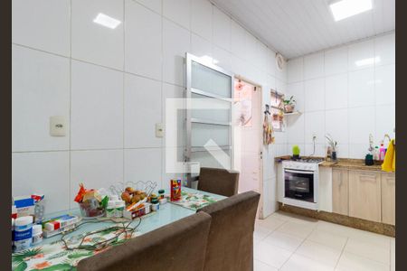 Casa de condomínio para alugar com 52m², 2 quartos e 1 vaga Casa de condomínio para alugar com 52m², 2 quartos e 1 vagaCozinha