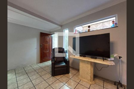 Sala de casa para alugar com 3 quartos, 98m² em Jardim Maraba, São Paulo