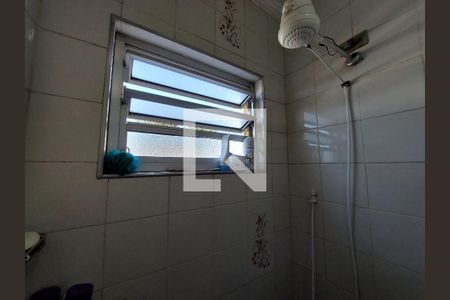 Casa à venda com 98m², 3 quartos e 1 vaga Casa à venda com 98m², 3 quartos e 1 vagaBanheiro 1