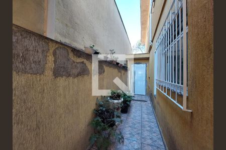Casa à venda com 98m², 3 quartos e 1 vaga Casa à venda com 98m², 3 quartos e 1 vagaQuintal 1