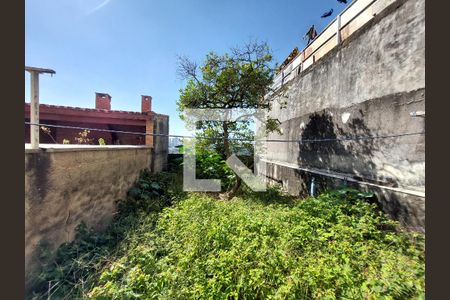 Casa à venda com 98m², 3 quartos e 1 vaga Casa à venda com 98m², 3 quartos e 1 vagaQuintal 2