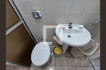 Casa à venda com 98m², 3 quartos e 1 vaga Casa à venda com 98m², 3 quartos e 1 vagaBanheiro 1