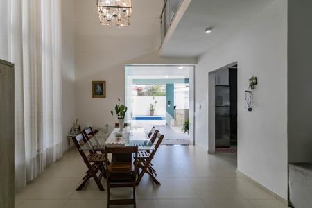 Sala de Jantar de casa para alugar com 4 quartos, 277m² em Aruã, Mogi das Cruzes