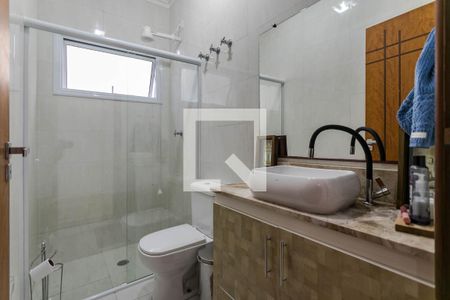 Banheiro de casa para alugar com 4 quartos, 277m² em Aruã, Mogi das Cruzes