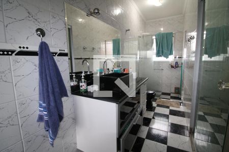 Casa à venda com 150m², 4 quartos e 2 vagasSuíte