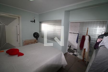 Suíte de casa à venda com 4 quartos, 150m² em Parque Edu Chaves, São Paulo