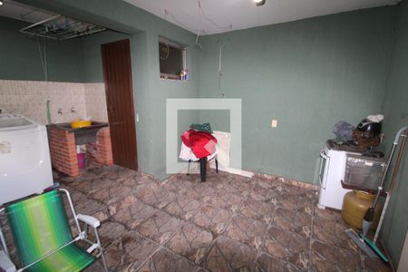 Casa à venda com 150m², 4 quartos e 2 vagasÁrea de Serviço