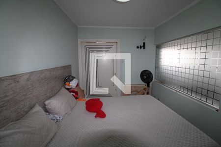 Suíte de casa à venda com 4 quartos, 150m² em Parque Edu Chaves, São Paulo