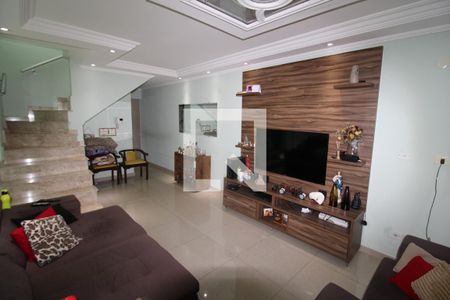 Sala de casa à venda com 4 quartos, 150m² em Parque Edu Chaves, São Paulo