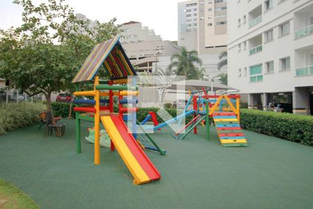 Apartamento à venda com 65m², 2 quartos e 1 vagaÁrea comum - Playground