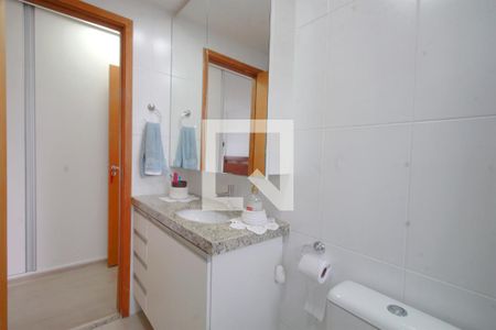 Apartamento à venda com 65m², 2 quartos e 1 vagaBanheiro da Suíte