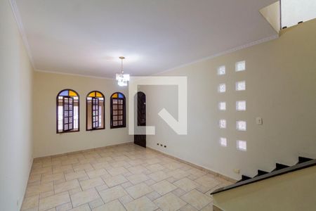 Sala de casa para alugar com 3 quartos, 150m² em Jardim Itapemirim, São Paulo