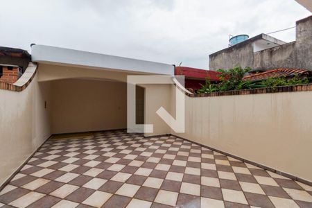 Casa à venda com 150m², 3 quartos e 2 vagas Casa à venda com 150m², 3 quartos e 2 vagasQuintal