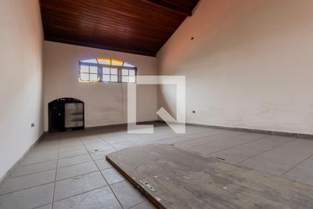 Casa à venda com 150m², 3 quartos e 2 vagas Casa à venda com 150m², 3 quartos e 2 vagasSótão