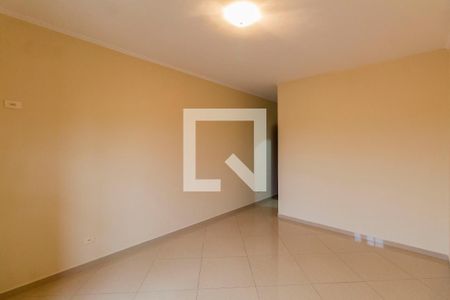 Casa à venda com 150m², 3 quartos e 2 vagas Casa à venda com 150m², 3 quartos e 2 vagasSuíte