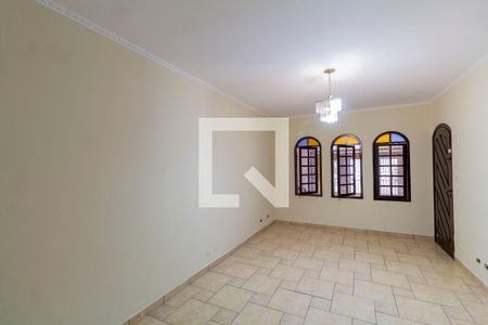 Sala de casa à venda com 3 quartos, 150m² em Jardim Itapemirim, São Paulo