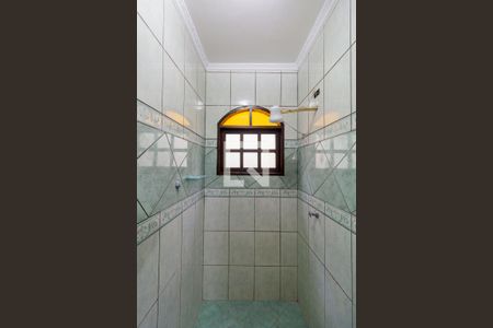 Casa à venda com 150m², 3 quartos e 2 vagas Casa à venda com 150m², 3 quartos e 2 vagasBanheiro