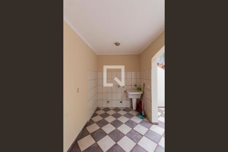 Casa à venda com 150m², 3 quartos e 2 vagas Casa à venda com 150m², 3 quartos e 2 vagasÁrea de Serviço