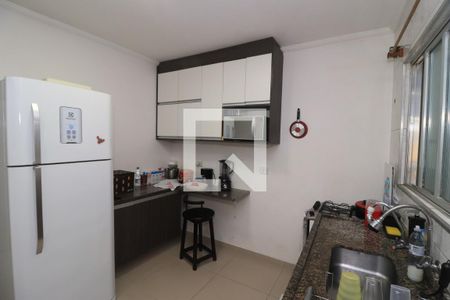 Casa à venda com 208m², 3 quartos e 2 vagasCozinha