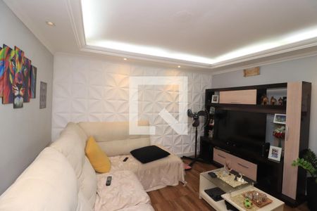 Sala de TV de casa à venda com 3 quartos, 208m² em Vila Carrao, São Paulo