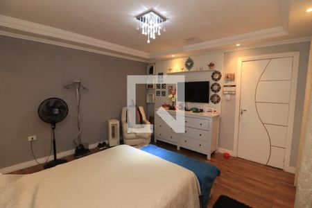 Casa à venda com 208m², 3 quartos e 2 vagasQuarto Suíte