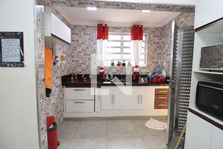 Casa à venda com 208m², 3 quartos e 2 vagasCozinha