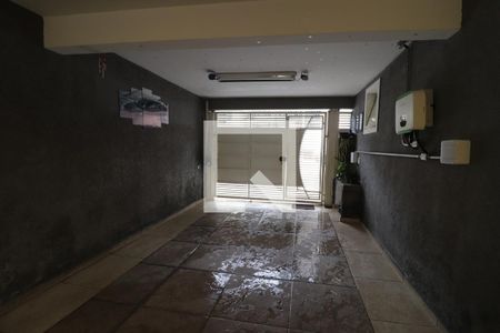 Casa à venda com 208m², 3 quartos e 2 vagasGaragem