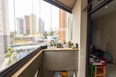 Varanda de apartamento à venda com 3 quartos, 110m² em Centro, Osasco