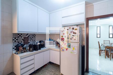 Apartamento à venda com 110m², 3 quartos e 2 vagas Apartamento à venda com 110m², 3 quartos e 2 vagasCozinha