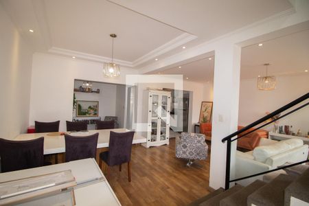 Casa à venda com 8 quartos, 302m² em Vila Medeiros, São Paulo