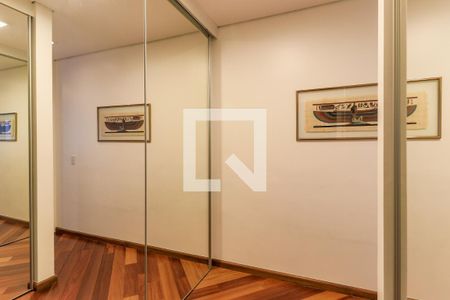 Casa à venda com 601m², 3 quartos e 4 vagasCloset da Suíte 3