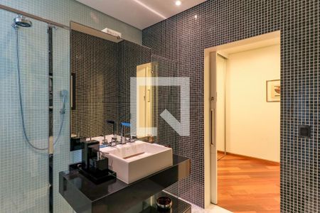 Casa à venda com 601m², 3 quartos e 4 vagasBanheiro da Suíte 3