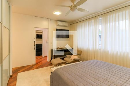 Casa à venda com 601m², 3 quartos e 4 vagasSuíte 3