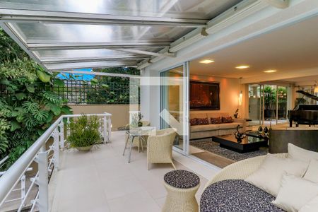 Casa à venda com 601m², 3 quartos e 4 vagasVaranda da Sala