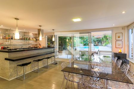 Casa à venda com 601m², 3 quartos e 4 vagasEspaço Gourmet